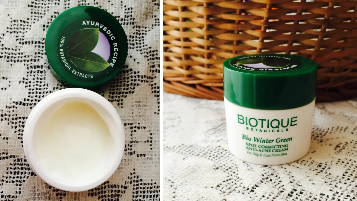 Biotique Bio Winter Green Spot Correcting Anti-Acne Cream