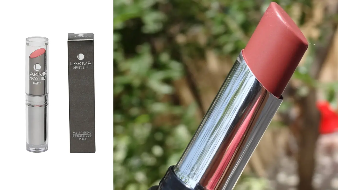 Lakme Absolute Matte Peach Carnation
